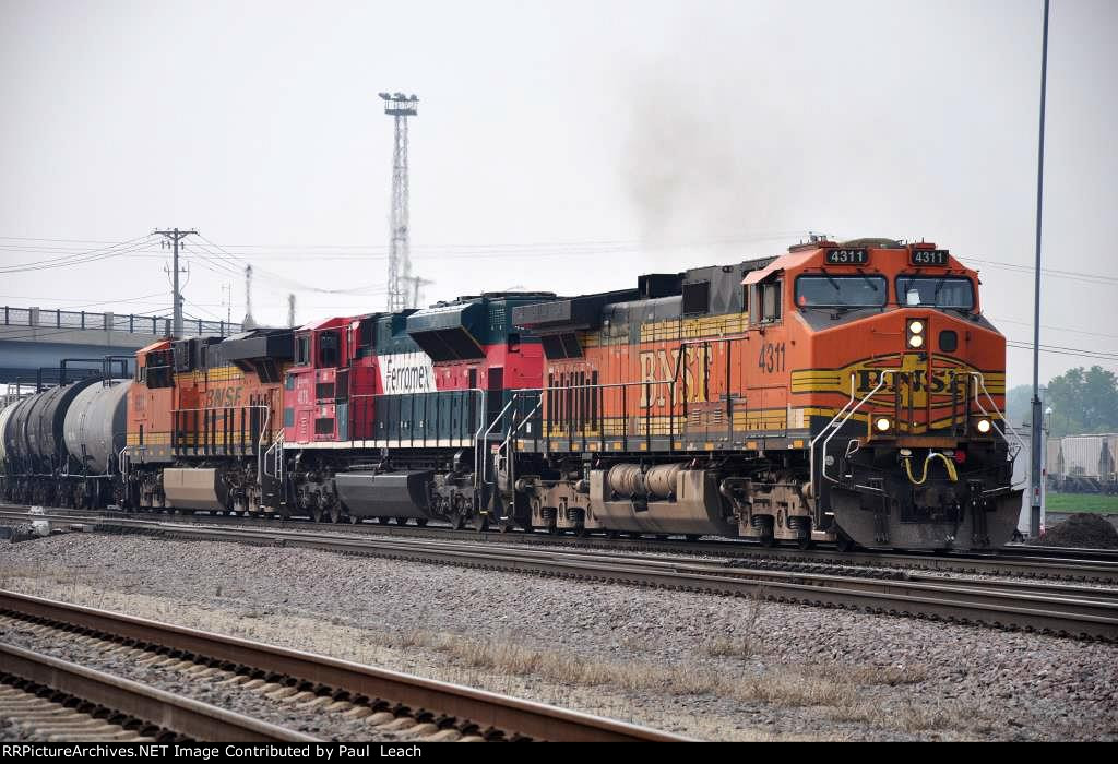 Eastbound manifest eases out of Northtown